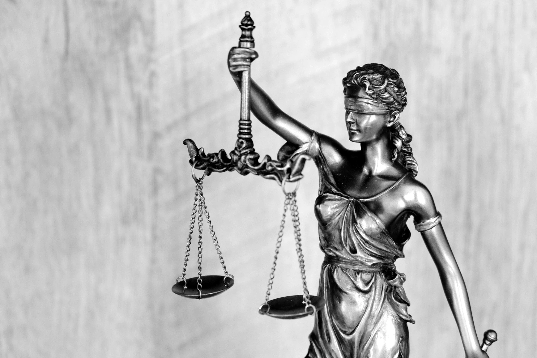 diverging opinion, dispute and settlement